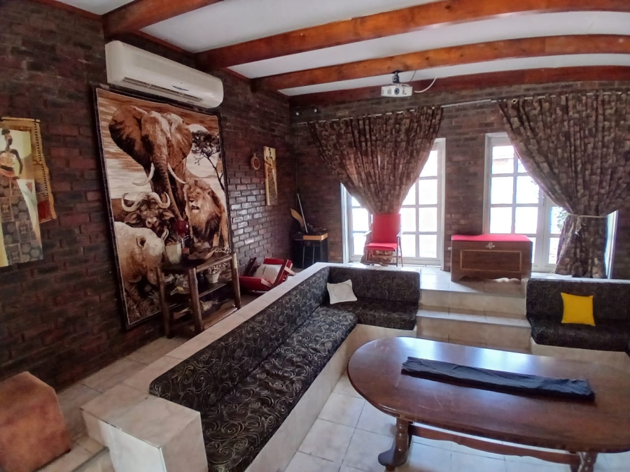 10 Bedroom Property for Sale in Kuruman Northern Cape